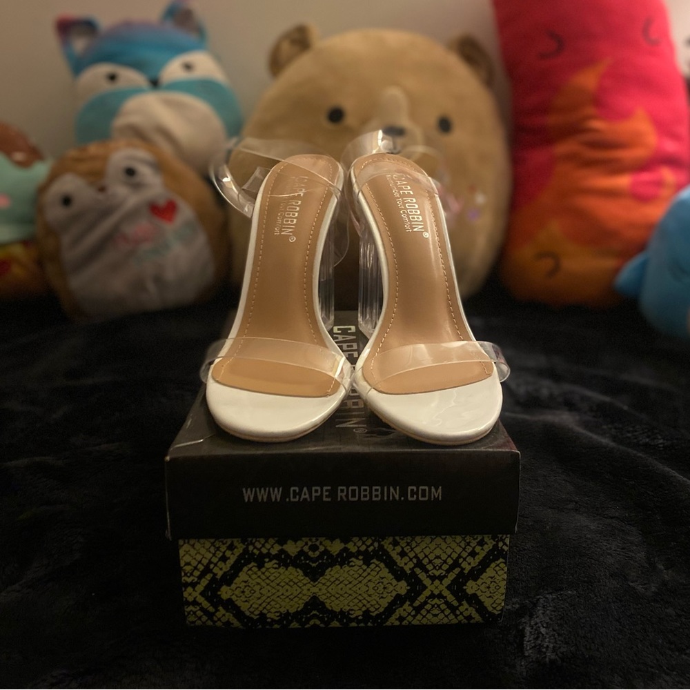 Cape Robbin clear heels
